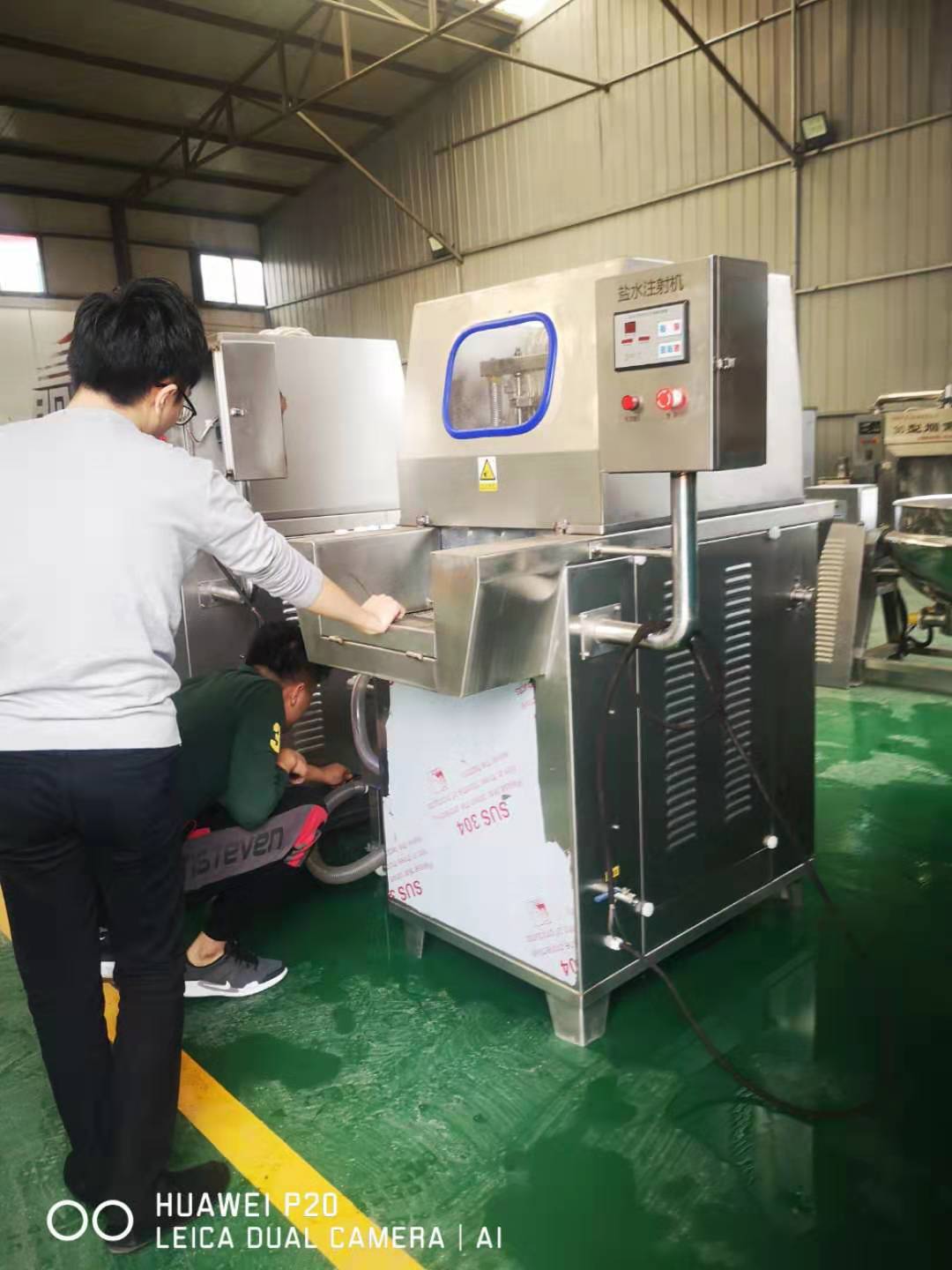 鸡鸭带骨盐水注射机，全自动盐水注射机